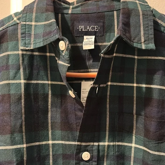 NWT Children’s Place Tartan Plaid Shirt (10/12/) - Picture 2 of 3